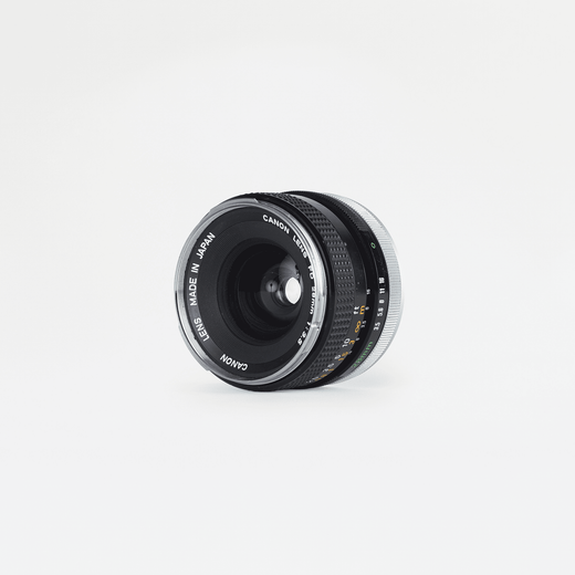 Canon FD 28mm 3.5 Chrome Nose