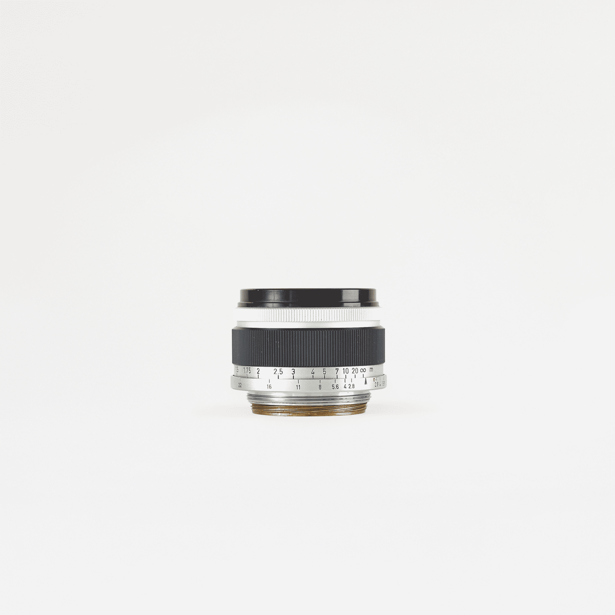Canon LTM (Leica Screw Mount) Lens 35mm F2.8, photo 2 of 5