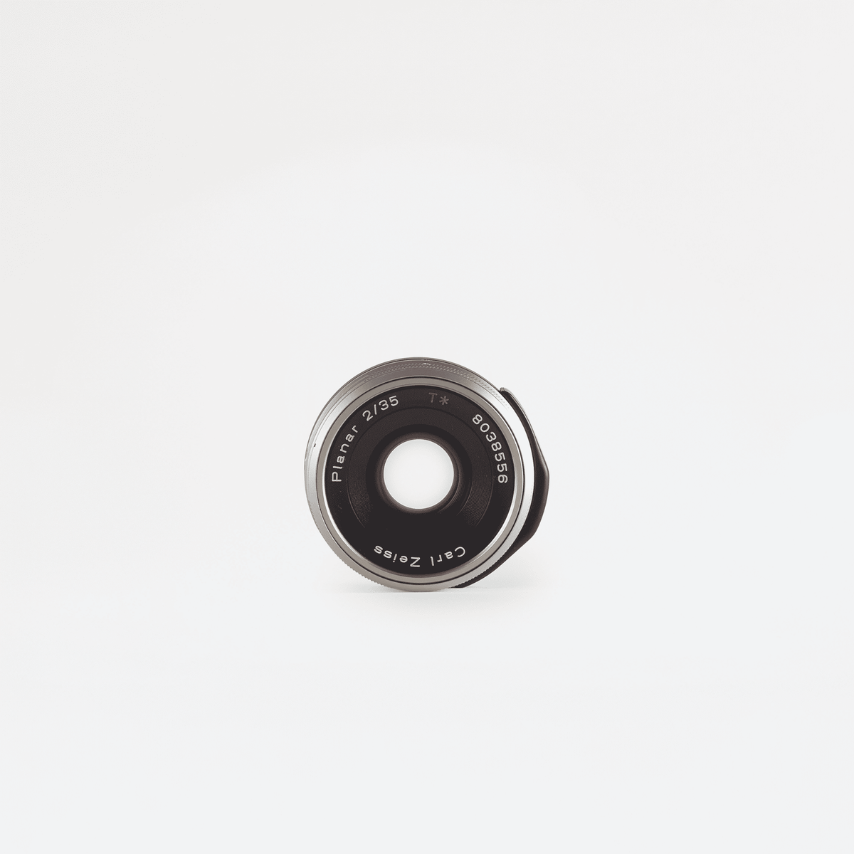 Carl Zeiss Planar 35mm f/2 T* | Contax G-Mount, photo 8 of 8