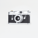 Leica M4 with Summaron 35mm f/3.5, three-quarter front