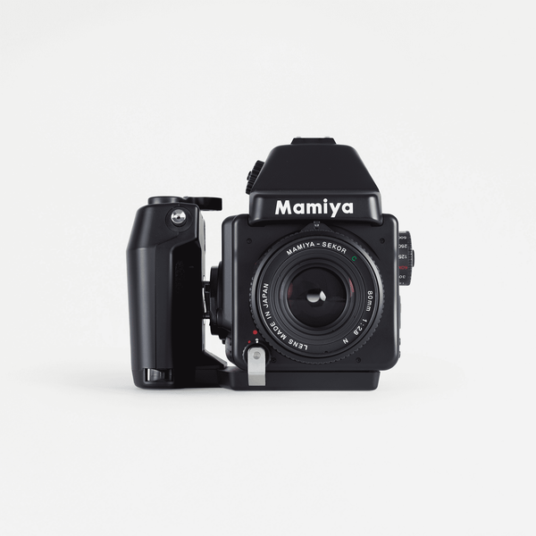 Mamiya 645E with 80mm f/2.8 N and GN401 Grip