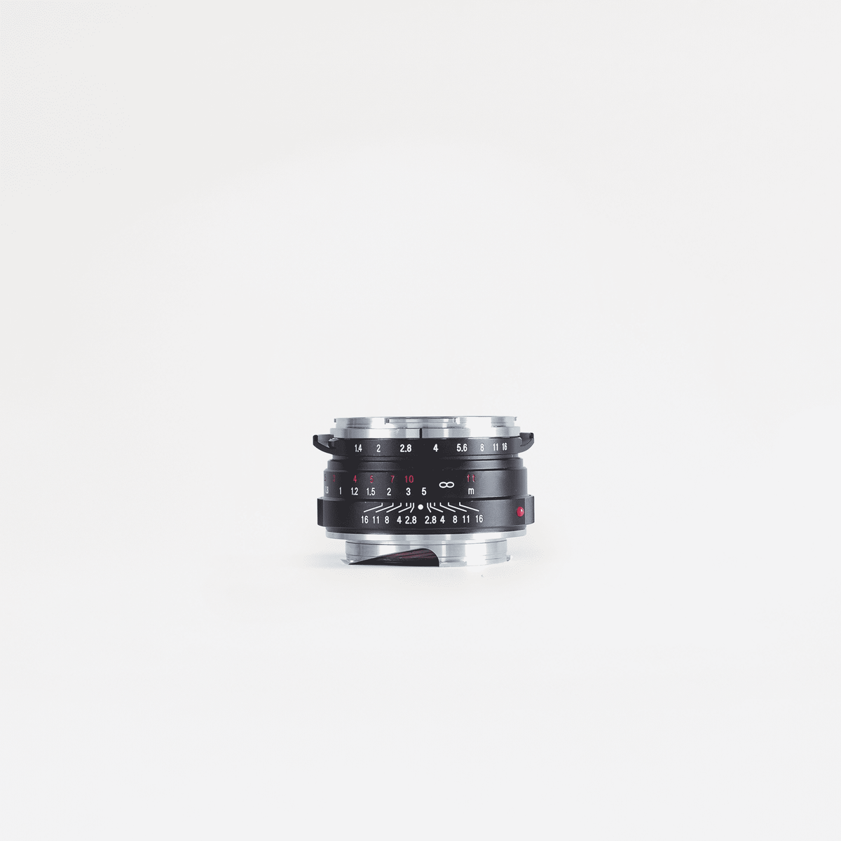 Voigtländer Nokton Classic 40mm f/1.4 SC, photo 5 of 5