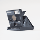 SX-70 vs SLR 680: Which Folding Polaroid Should You Buy?
