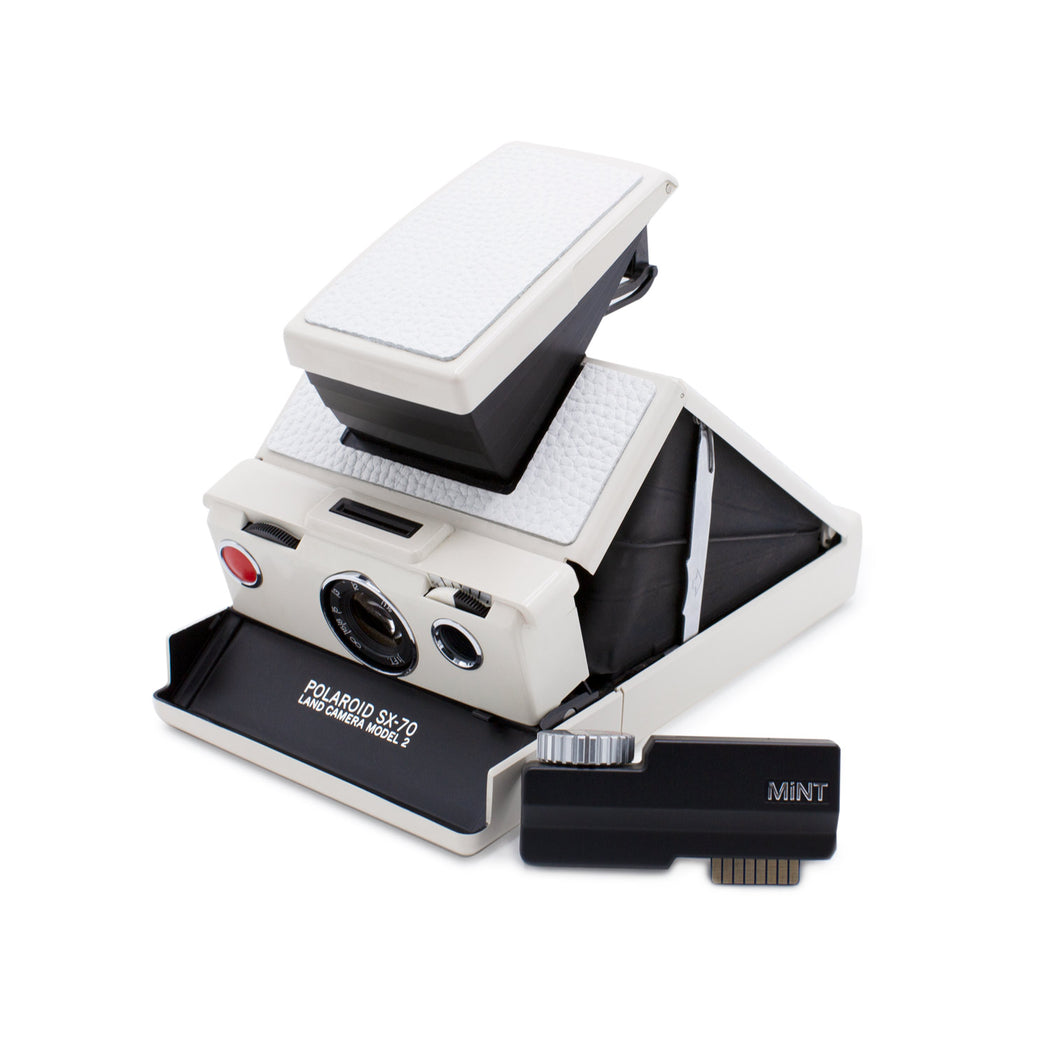 SLR670-S (Type i) - Vintage Polaroid Camera with Flash Sync