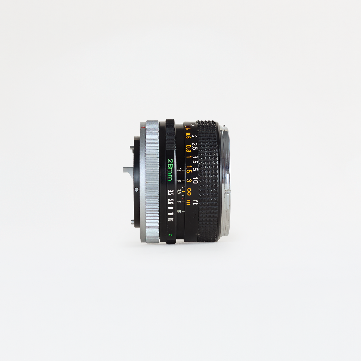 Canon FD 28mm 3.5 Chrome Nose