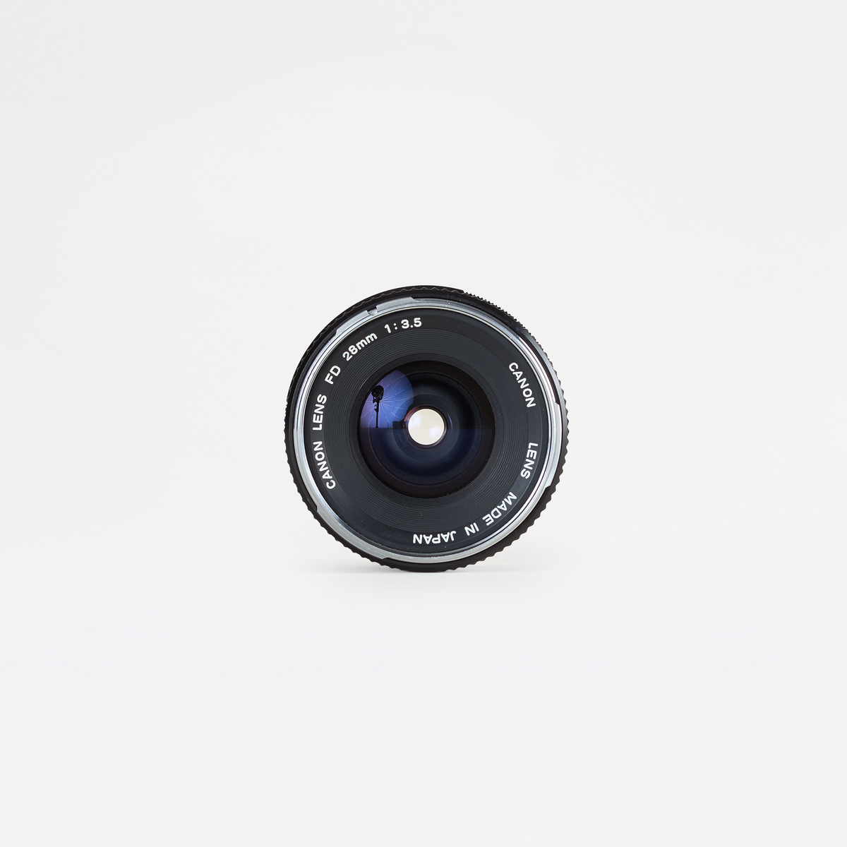 Canon FD 28mm 3.5 Chrome Nose