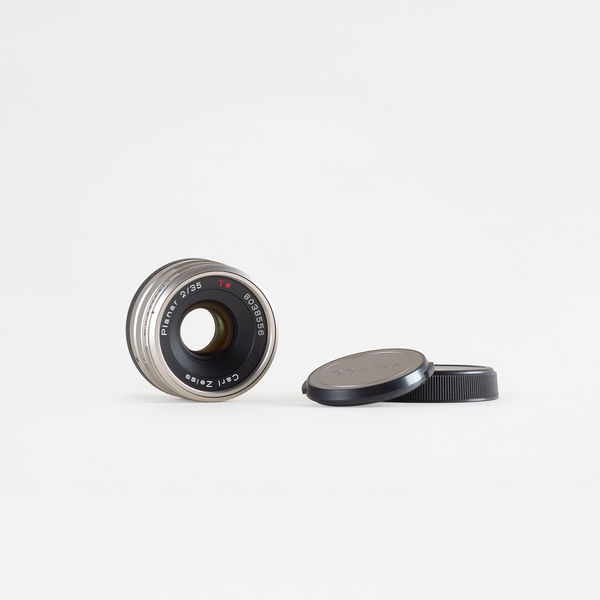 Carl Zeiss Biogon 35mm f/2.0 T* Lens Contax G