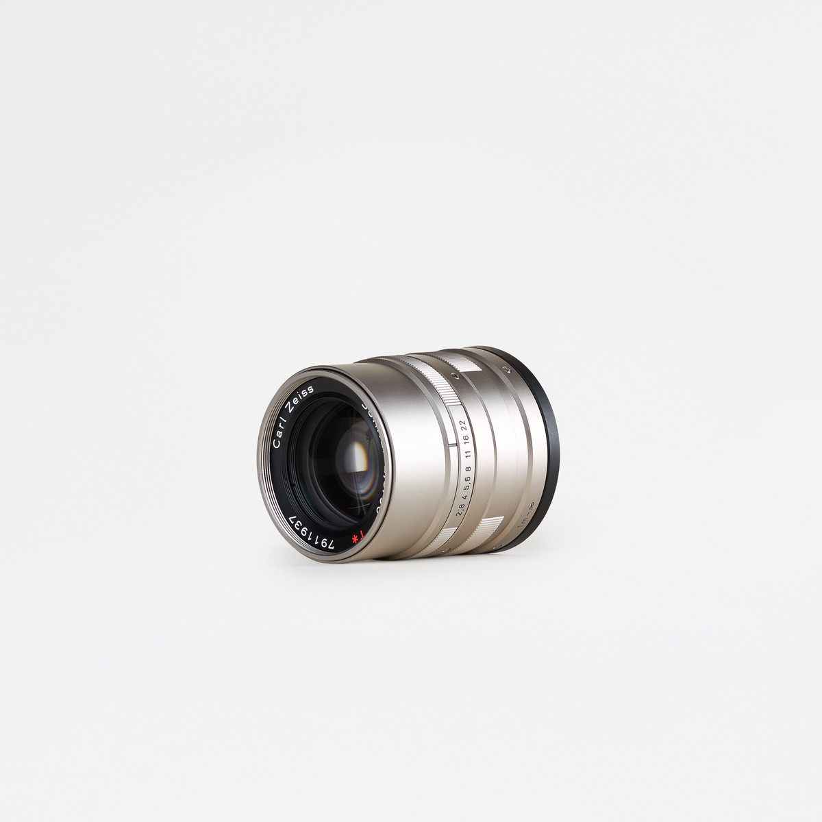 Carl Zeiss Biogon 90mm f/2.8 T* | Contax G-Mount