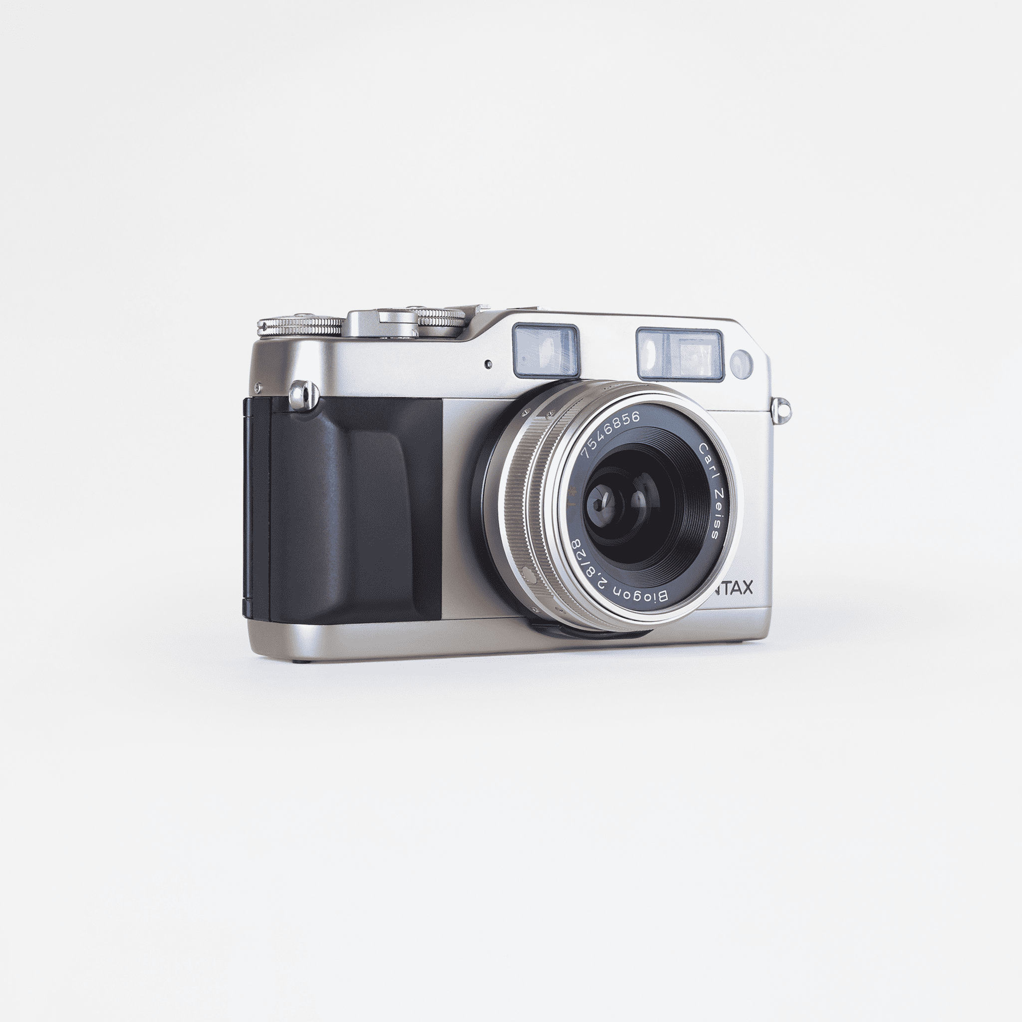 Contax G1 | 28mm 2.8 – Brooklyn Film Camera