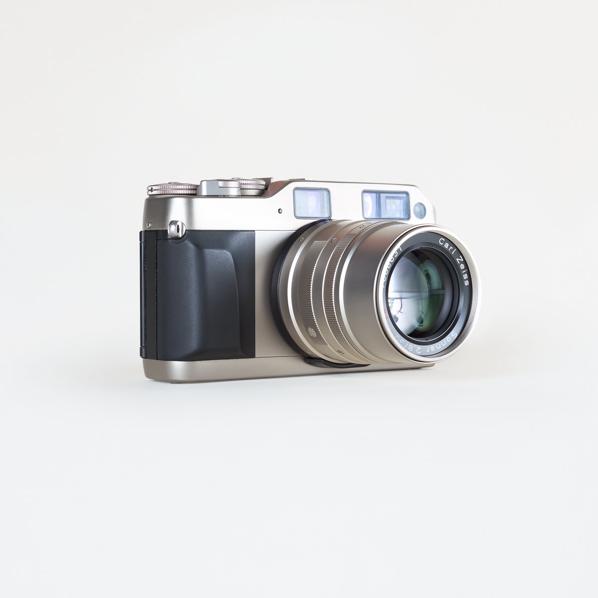 Contax G1 Deluxe Camera – Brooklyn Film Camera
