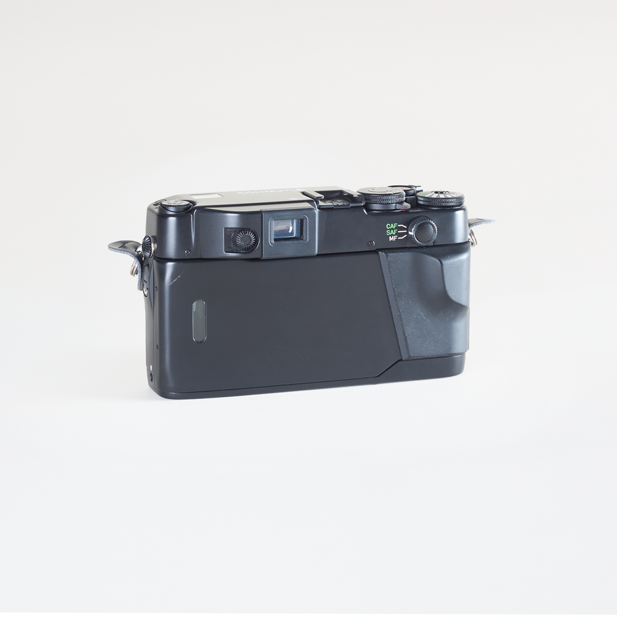 Contax G2 Black 45mm T* F/2 Lens
