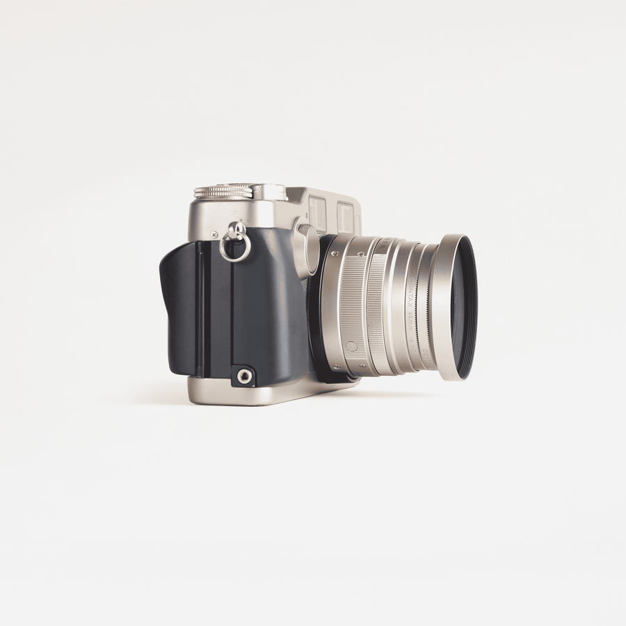 Contax G2 Kit with 28mm f/2.8, 45mm f/2, 90mm f/2.8 Contax G2 Kit with 28mm f/2.8, 45mm f/2, 90mm f/2.8