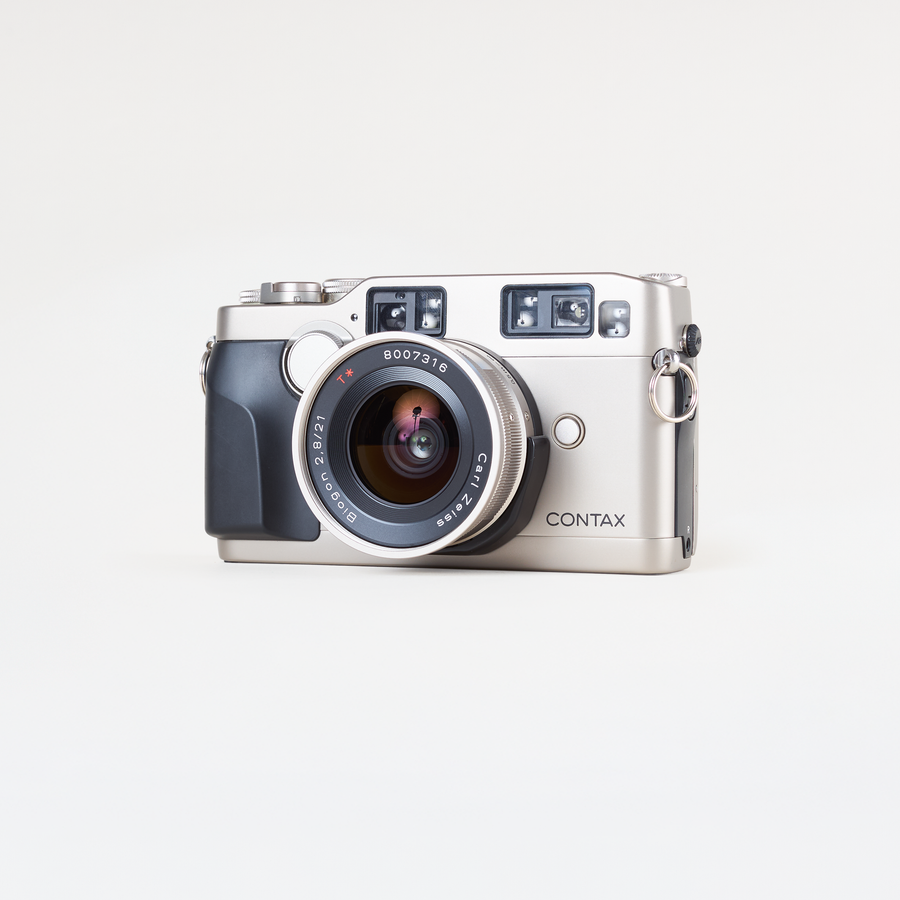 Contax G2 + Carl Zeiss Biogon 21mm f/2.8 T*
