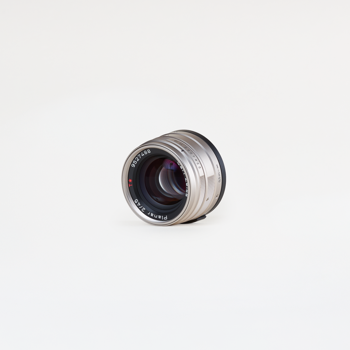 Carl Zeiss Planar 45mm f/2 T* | Contax G-Mount