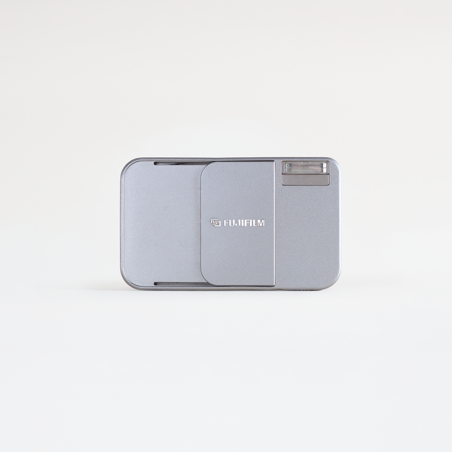 FujiFilm Tiara – Brooklyn Film Camera FujiFilm Tiara – Brooklyn Film Camera