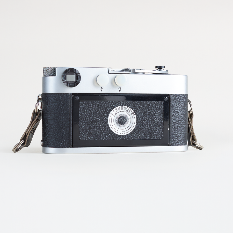 Leica M2 (Single Stroke) + Summaron 35mm F/3.5 | CLA'd