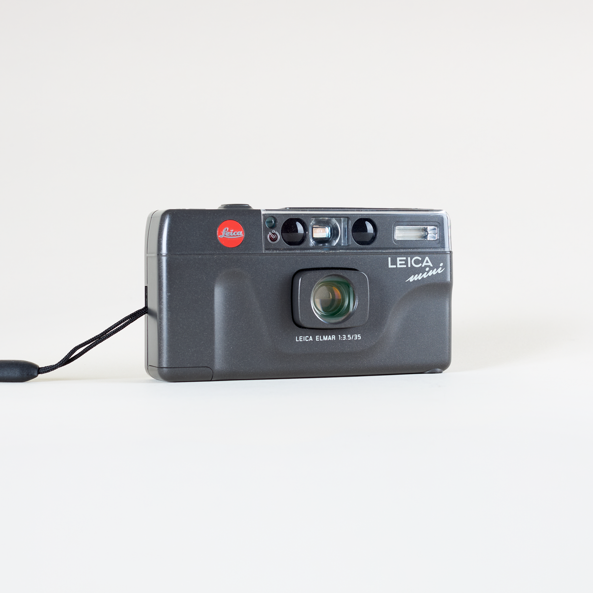 Leica_mini_1.png?v=1762954726& Leica_mini_1.png?v=1762954726&