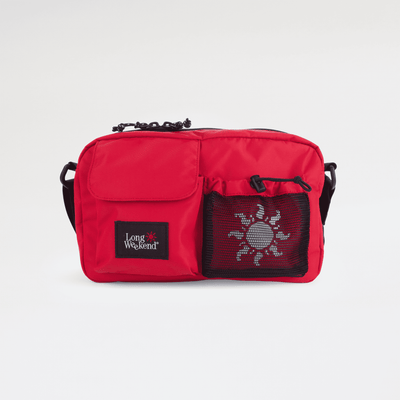 Long Weekend Santa Fe Shoulder Bag in Chili Red, front