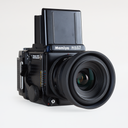 Mamiya RZ67 Pro B grade, front with waist-level finder up