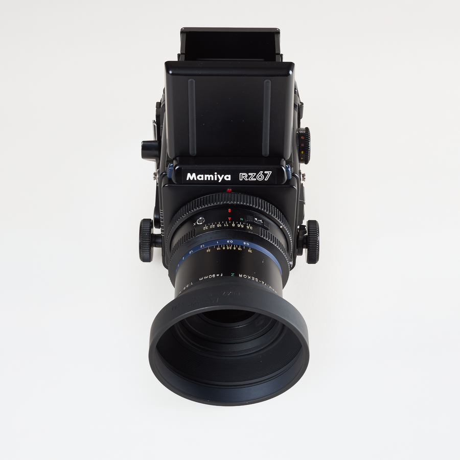 Mamiya RZ67 Pro B grade, straight-on front