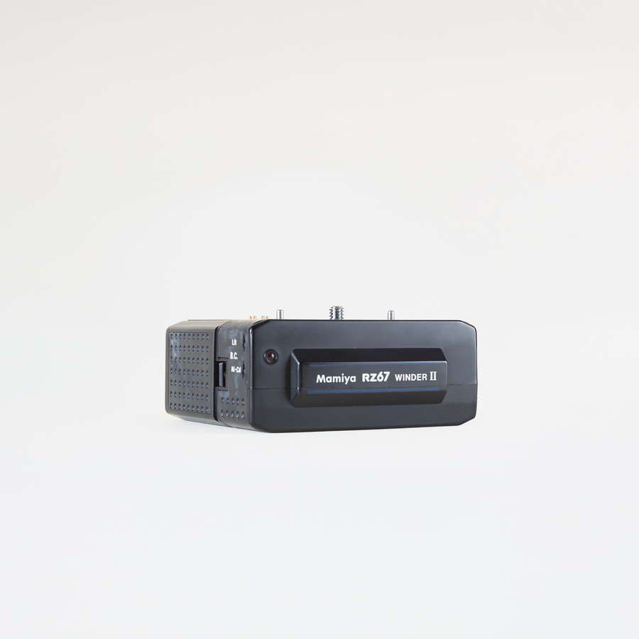 Mamiya RZ Pro II + AE Prism Finder + 65mm