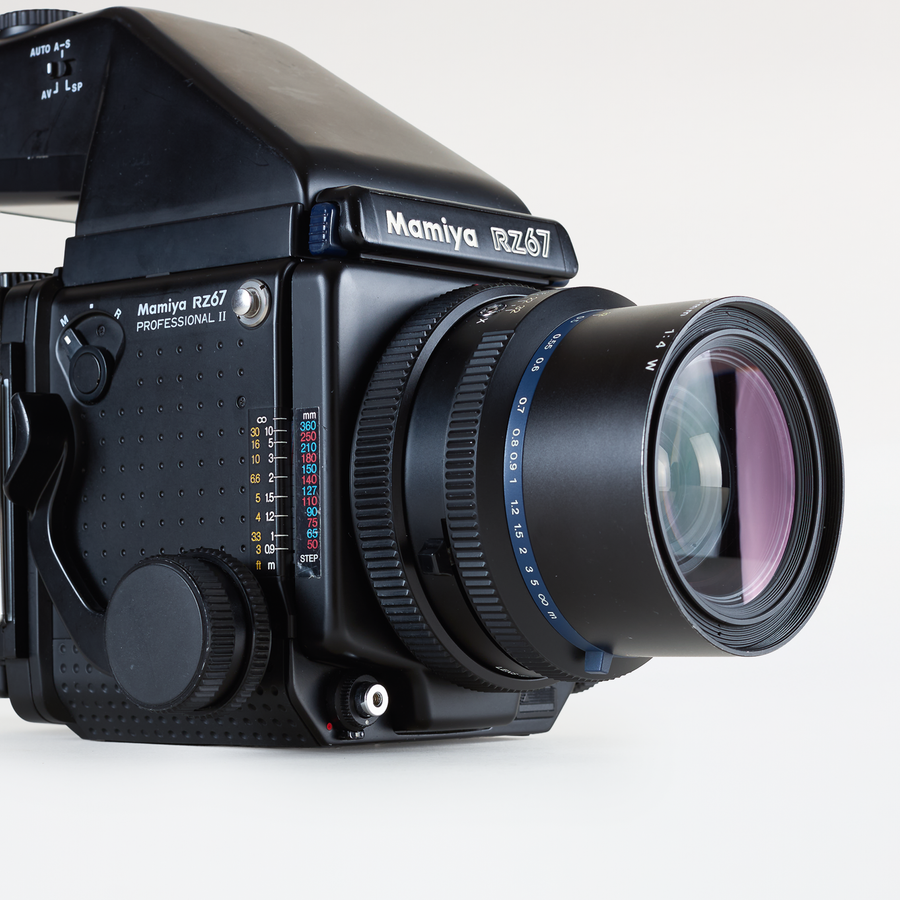 Mamiya RZ Pro II + AE Prism Finder + 65mm