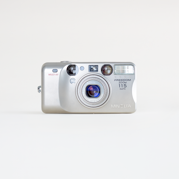 Minolta :: Freedom Zoom – Brooklyn Film Camera