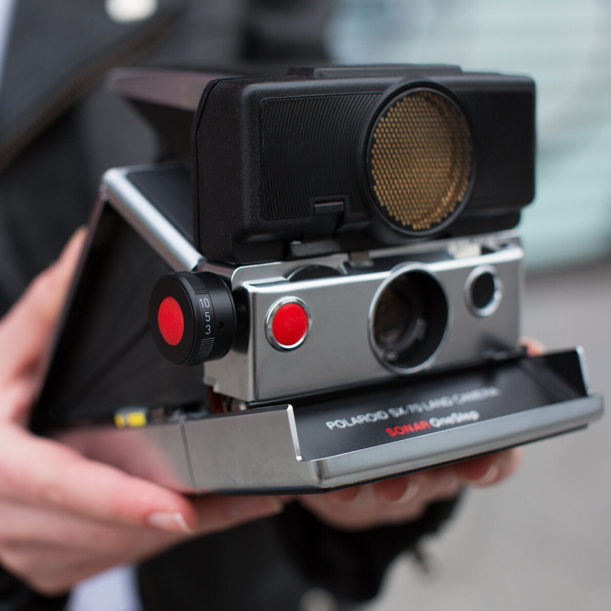 SX-70 Self(ie) Timer by MiNT