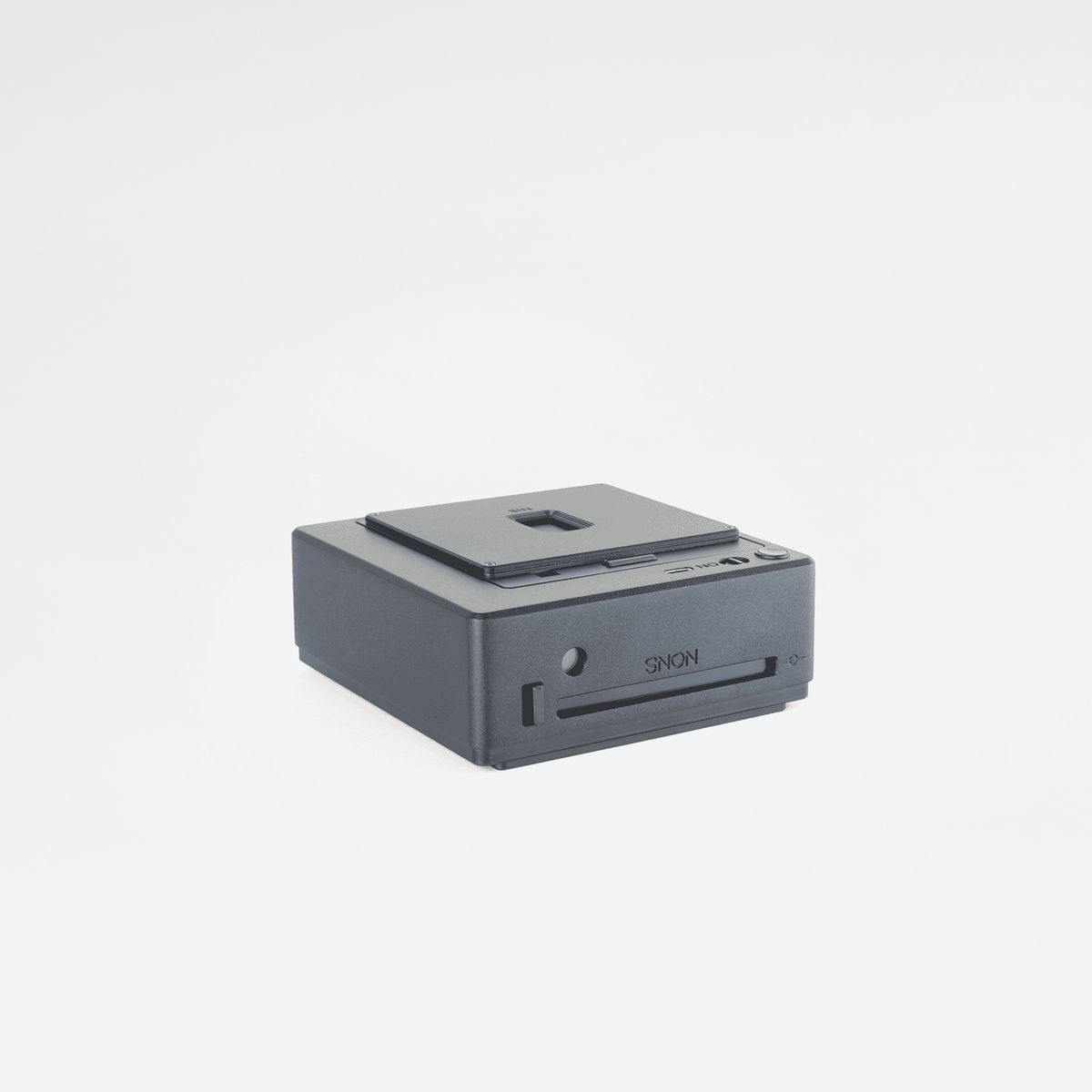 NONS | Pro Instant Back Hasselblad – Brooklyn Film Camera