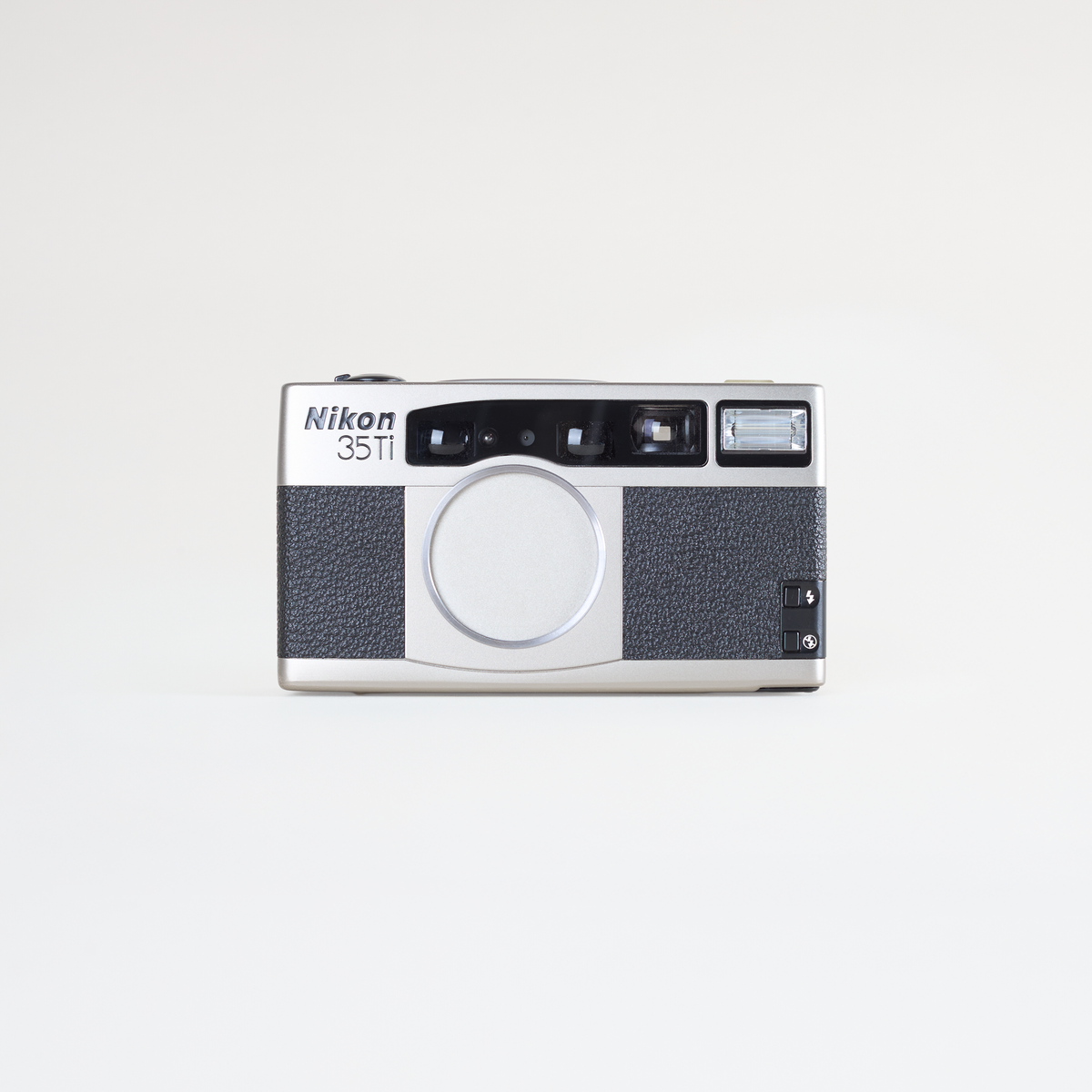 Nikon 35TI Deluxe Point & Shoot
