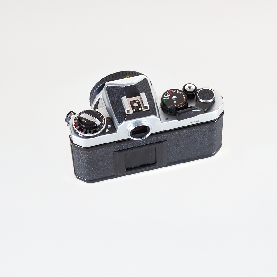Nikon FE2