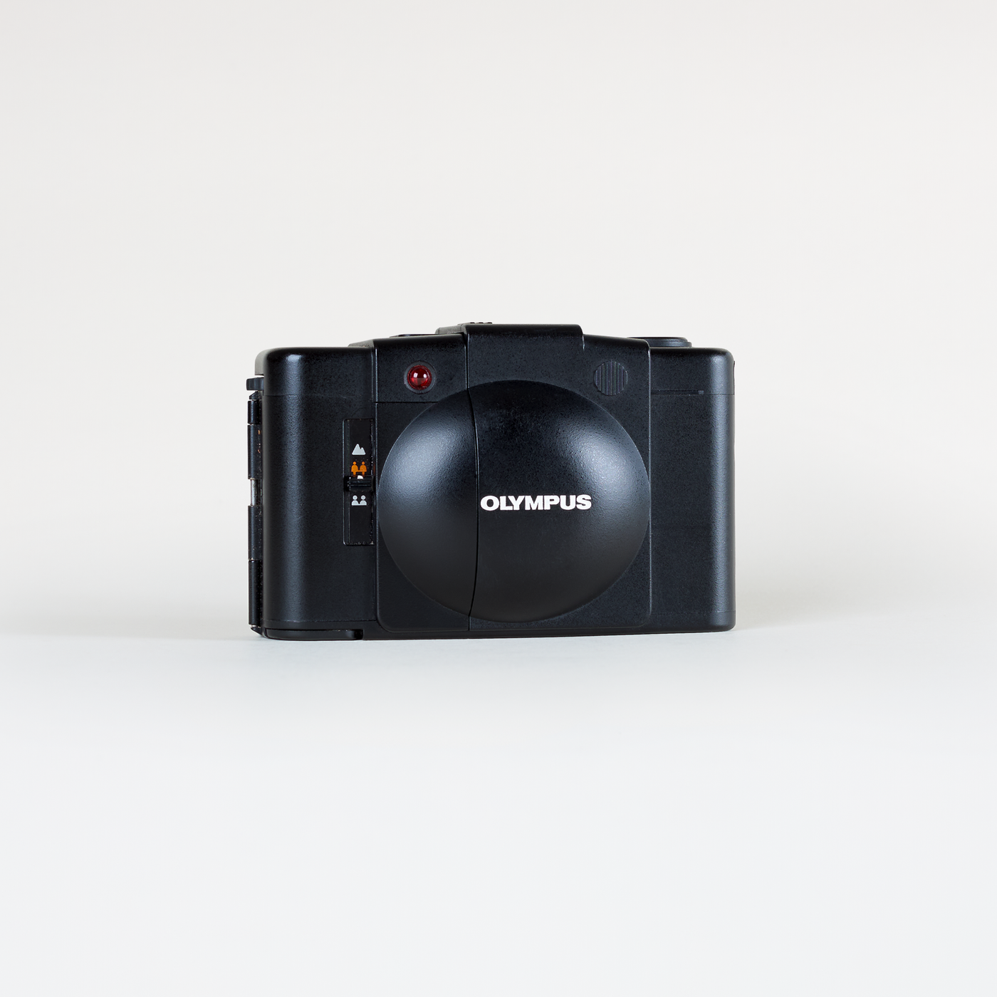 【美品★完動品】 OLYMPUS オリンパス XA2 フィルムカメラ 希少 Olympus :: XA2 – Brooklyn Film Camera