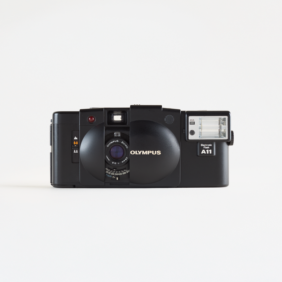 Olympus XA3