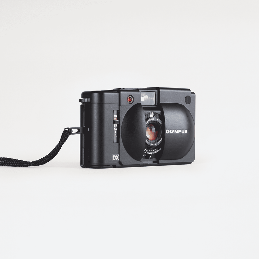 Olympus XA4 Macro (Flash Optional)