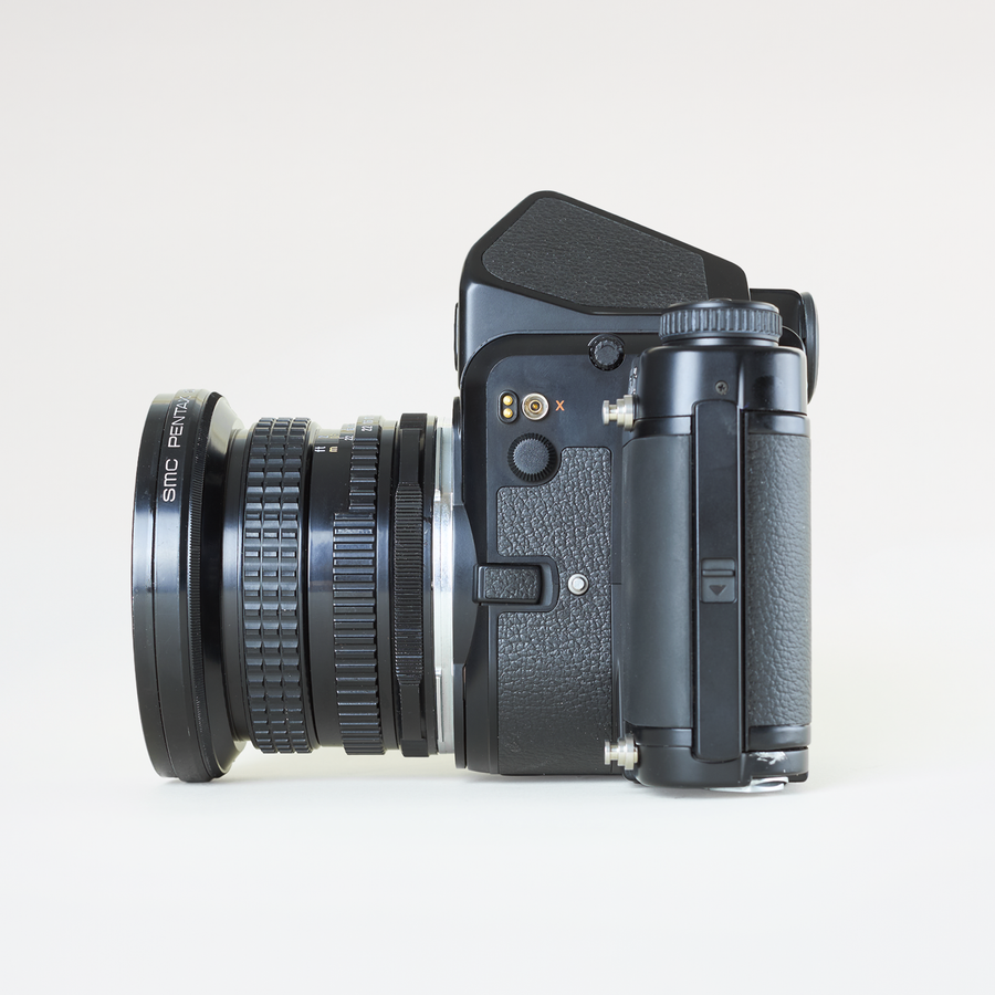 Pentax 67II With SMC Pentax Fish Eye 35mm F/4.5 – Brooklyn Film Camera Pentax 67II With SMC Pentax Fish Eye 35mm F/4.5 – Brooklyn Film Camera
