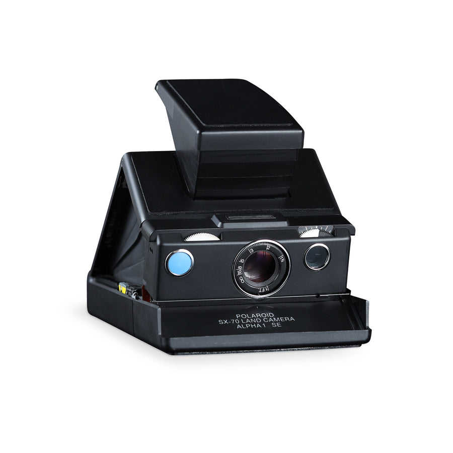 Polaroid SX-70 Alpha 1 Model 2 - Black on Black