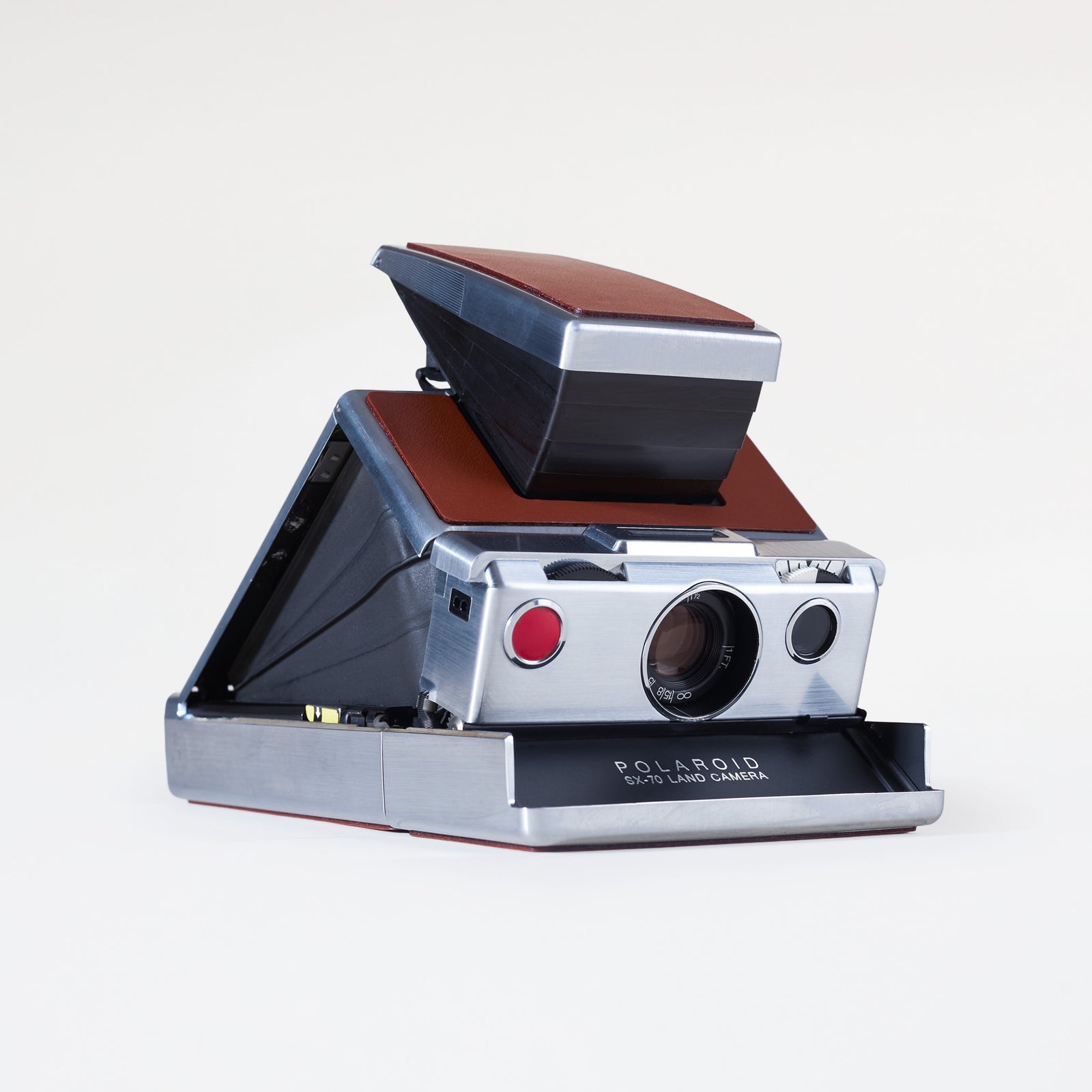 Polaroid SX-70 Original - Tan on Chrome