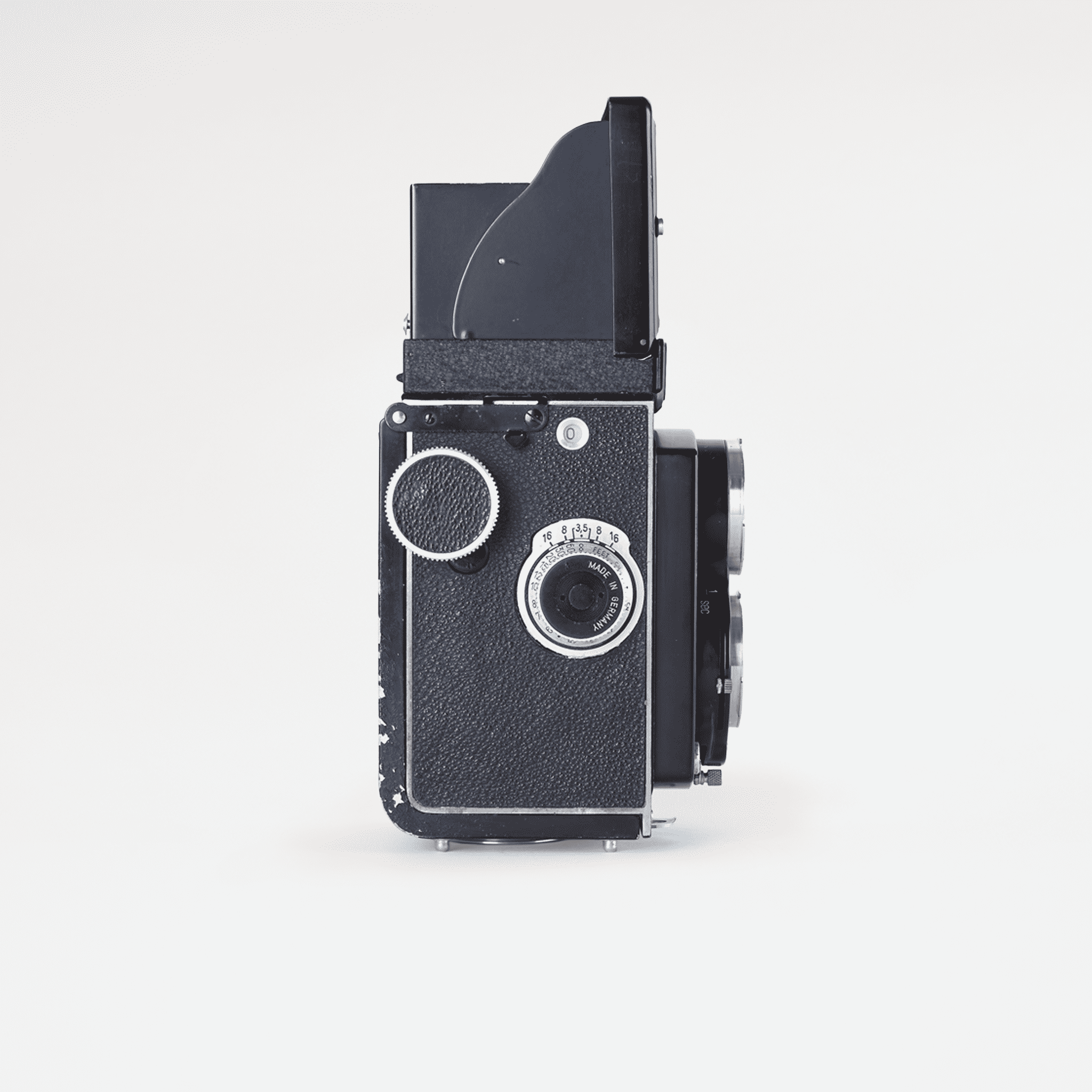 Rolleicord V – Brooklyn Film Camera