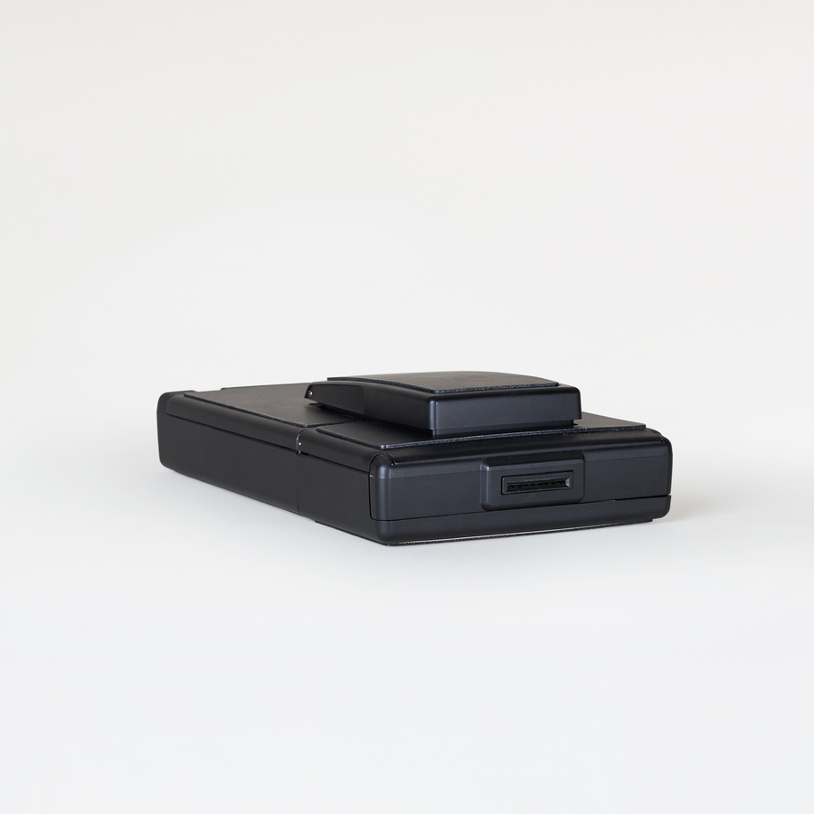 Polaroid SX-70 Alpha 1 Model 2 - Black on Black