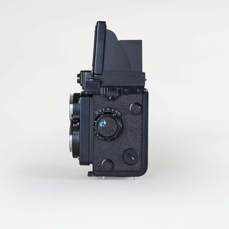 Yashica Mat-124 G – Brooklyn Film Camera