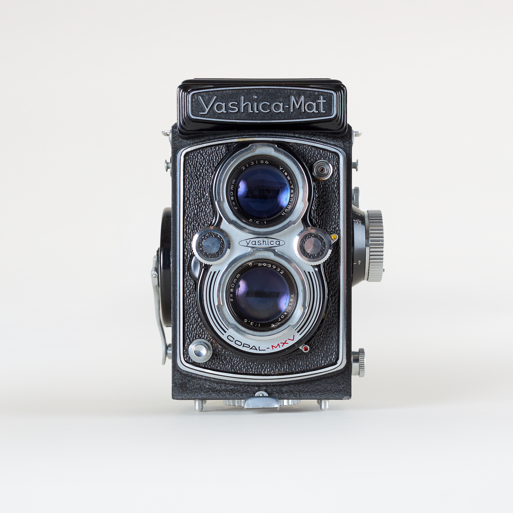 Yashica Mat-124 – Brooklyn Film Camera