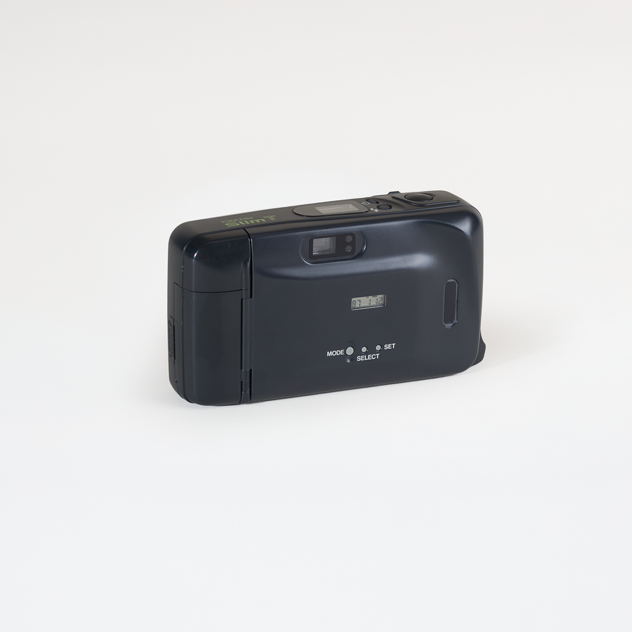 Yashica T4 Slim T