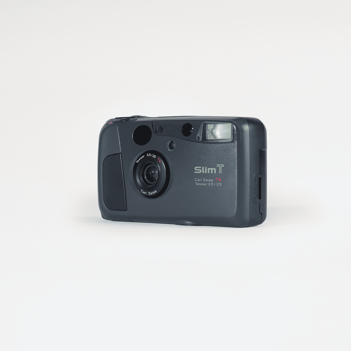 Yashica T4 Slim T – Brooklyn Film Camera