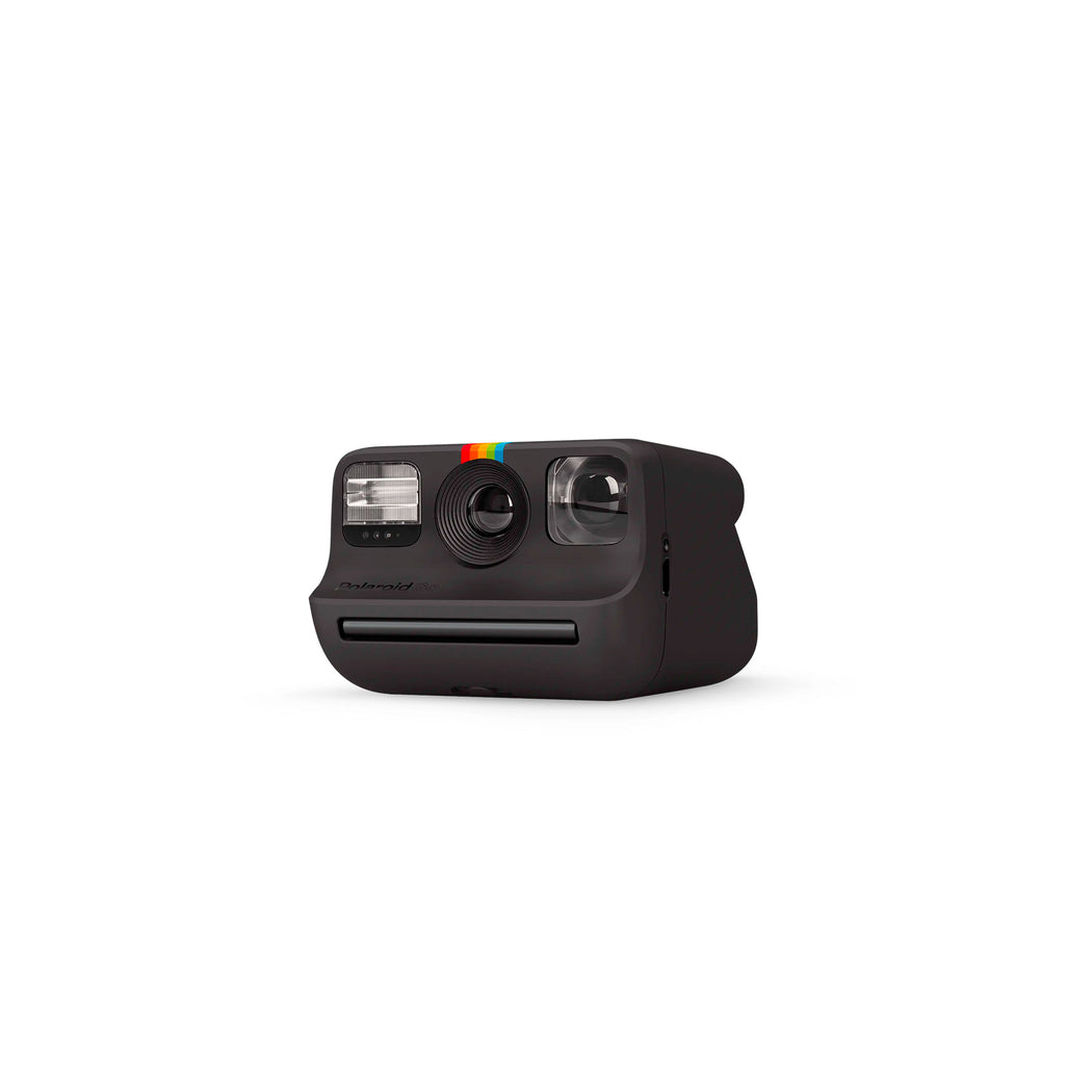 polaroid go black