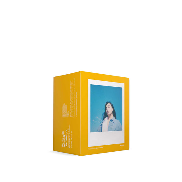 Polaroid GO :: Color Film sample