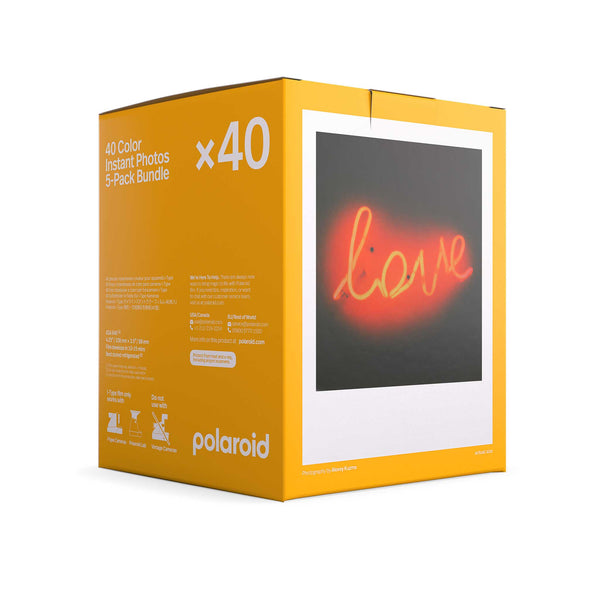 Polaroid i-Type :: Color Film sample