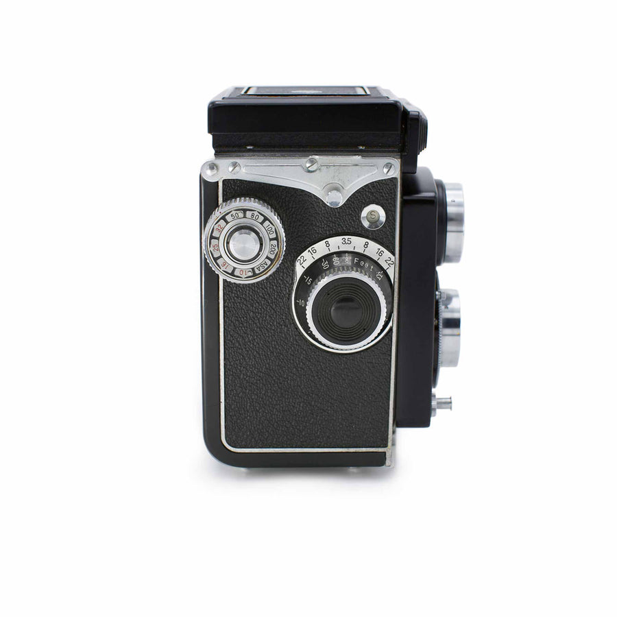 Yashica :: C