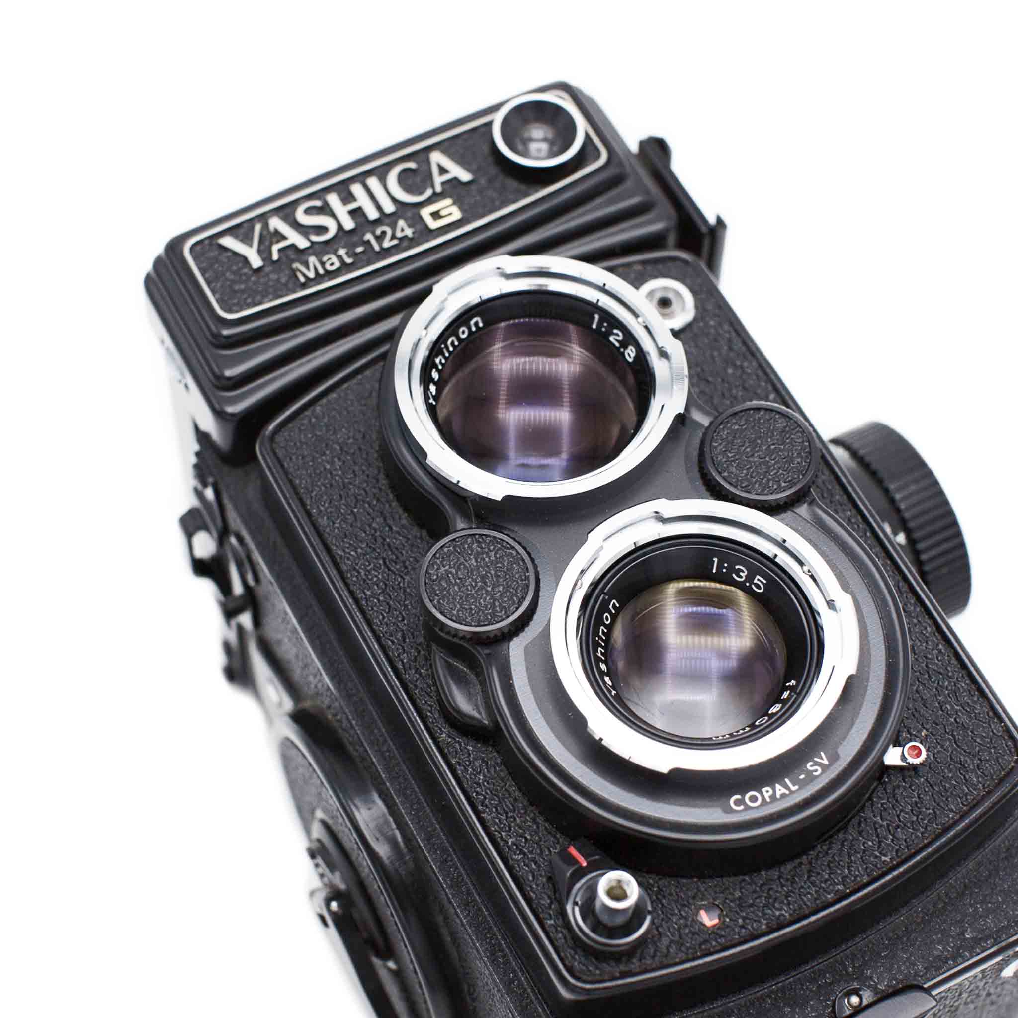 フィルムカメラ YASHICA Mat-124G / Yashinon 80mm F3.5 Vintage Yashica Mat 124 Medium Format TLR Camera - Yashinon